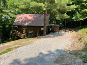 Musky Hideaway Cabin